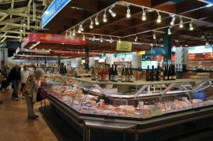 Halle du marché Poissy